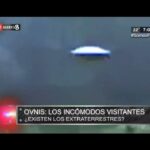 2007 🇨🇷 Saucer filmed at Tarbaca, Costa Rica Videos of UFOs and UAP Sightings maxresdefault 5